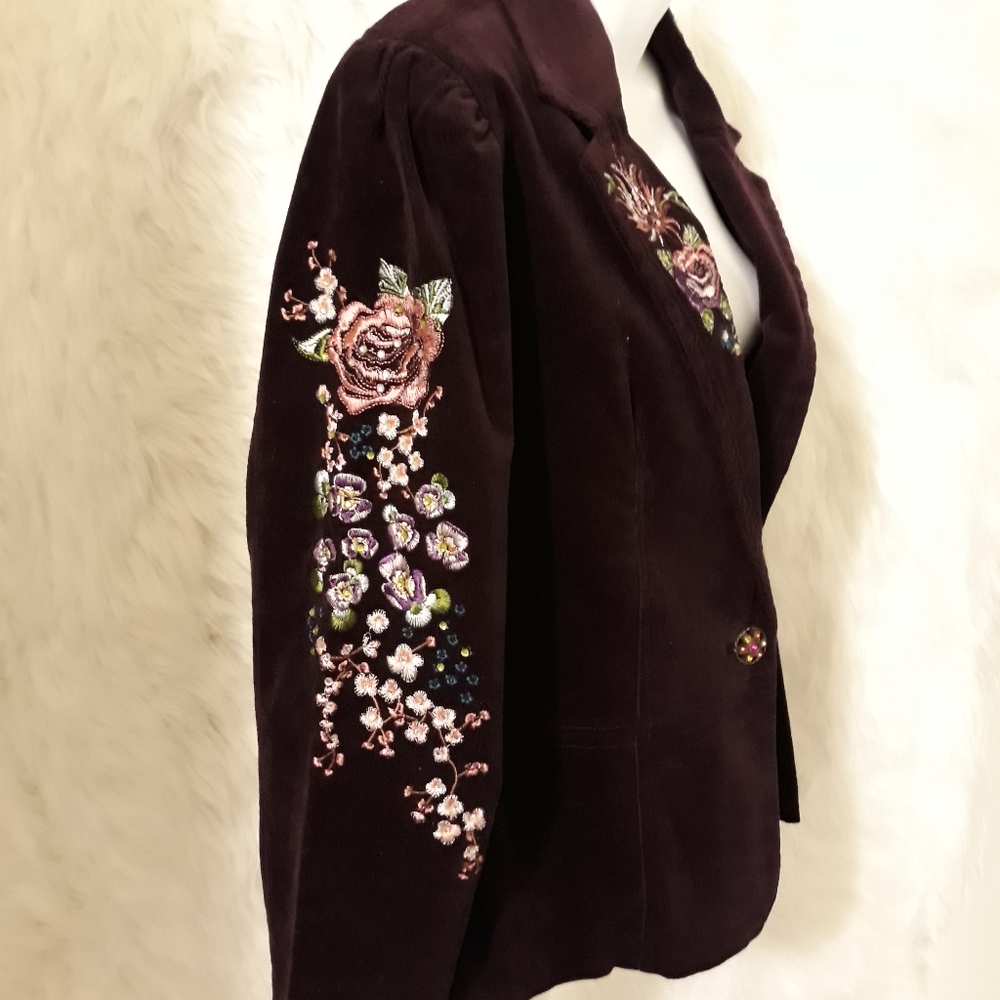 Embroidered Velvet Blazer Jacket - Deep Plum - Picture 3 of 15